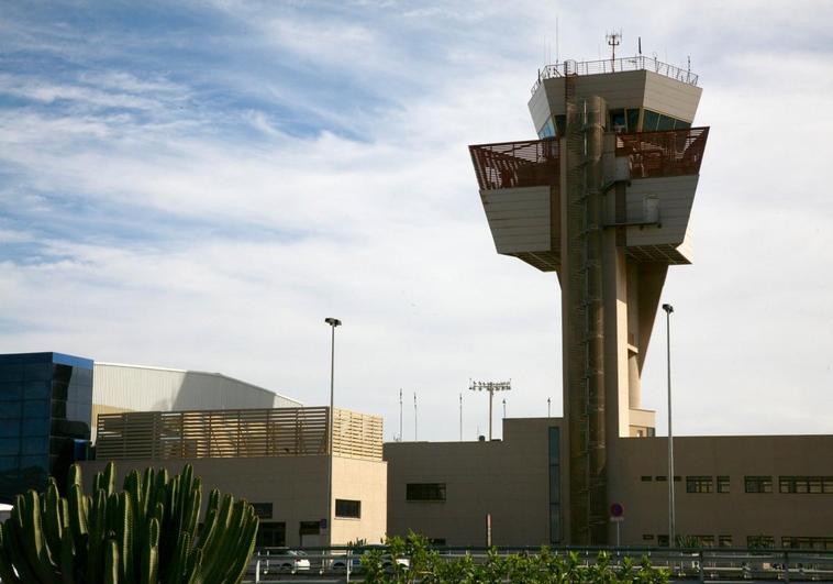 Aena se ahorrará 10 millones al año si privatiza las torres de control de Gran Canaria y Tenerife