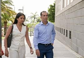 Alberto de la Bárcena, viceconsejero del Sector Primario, a su llegada al juzgado para declarar por el caso Mediador en calidad de investigado.