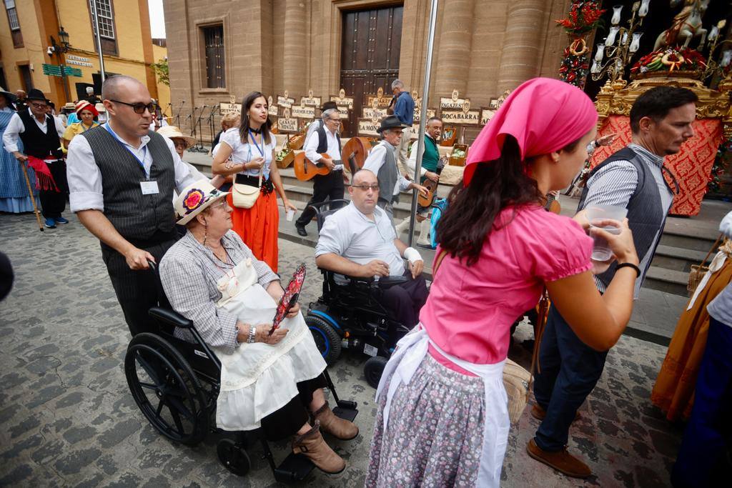 Gáldar se llena de romeros