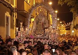 Los isleteros sacaron a pasear a la Virgen del Carmen.