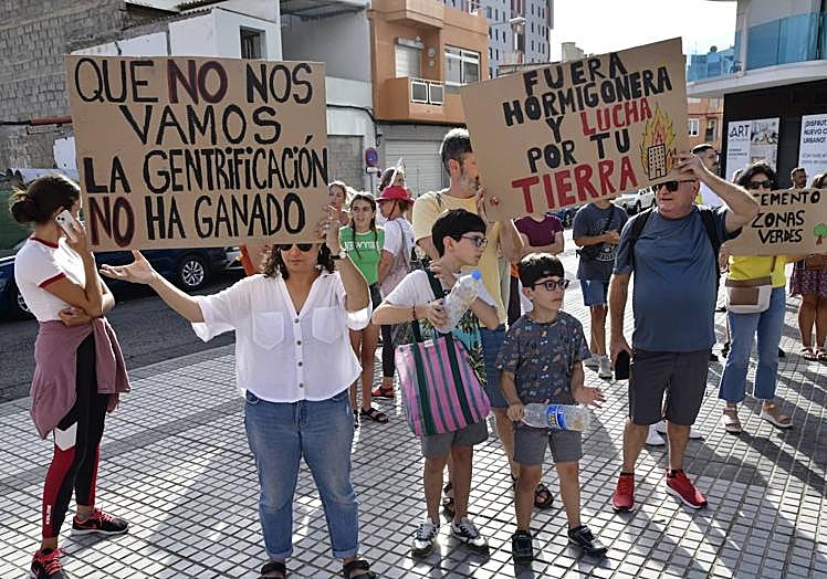 Otro momento de la manifestación que tuvo mucha participación.