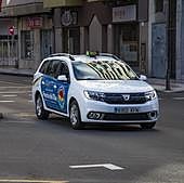 El Gobierno rebaja la subida del tarifas pretendida por el taxi