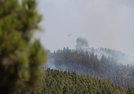 La localidad de Cuevas Blancas, de 240 habitantes, ha sido desalojada ante la progresión del incendio forestal.