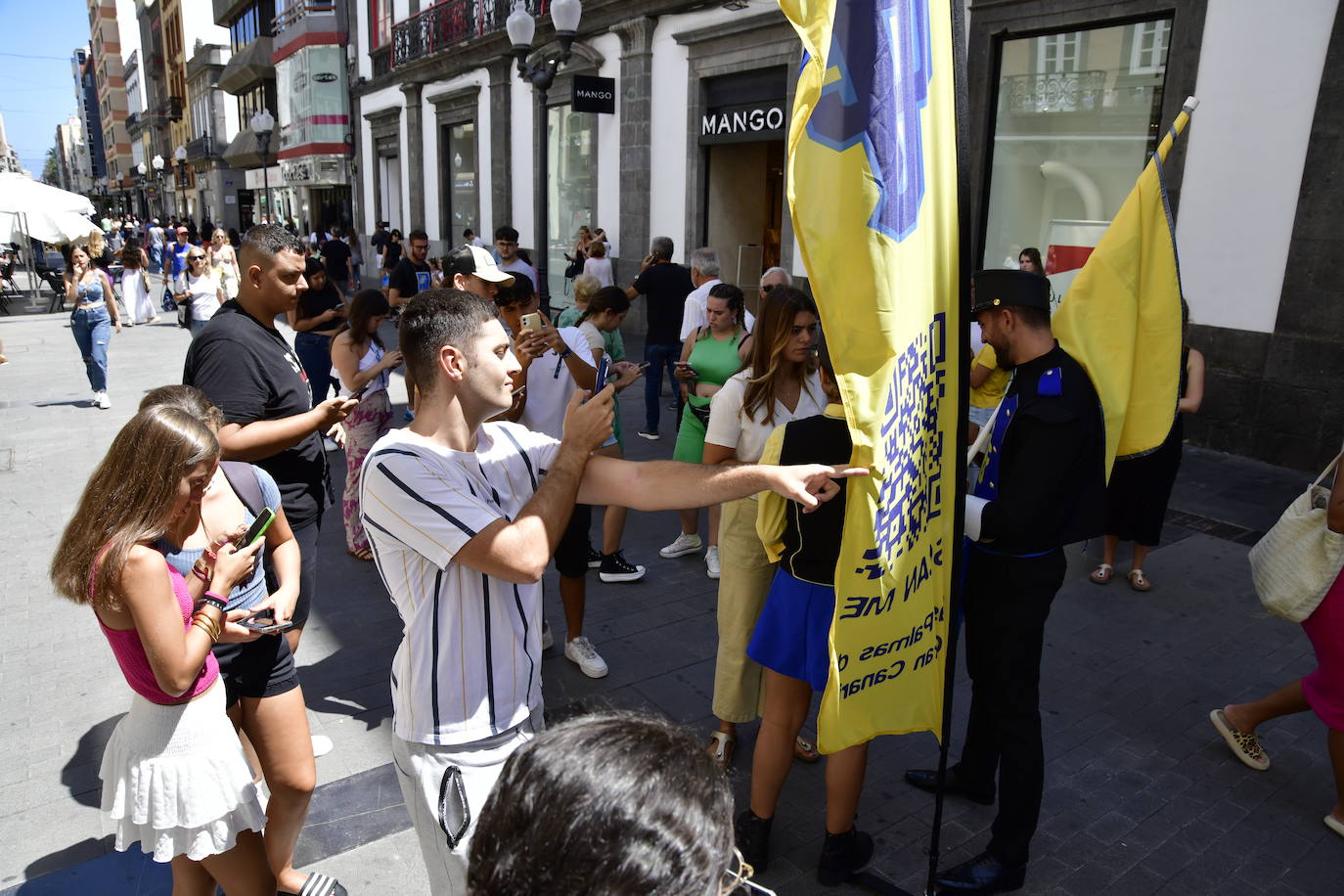 Locura por conseguir entrada a un euro para ver a Quevedo