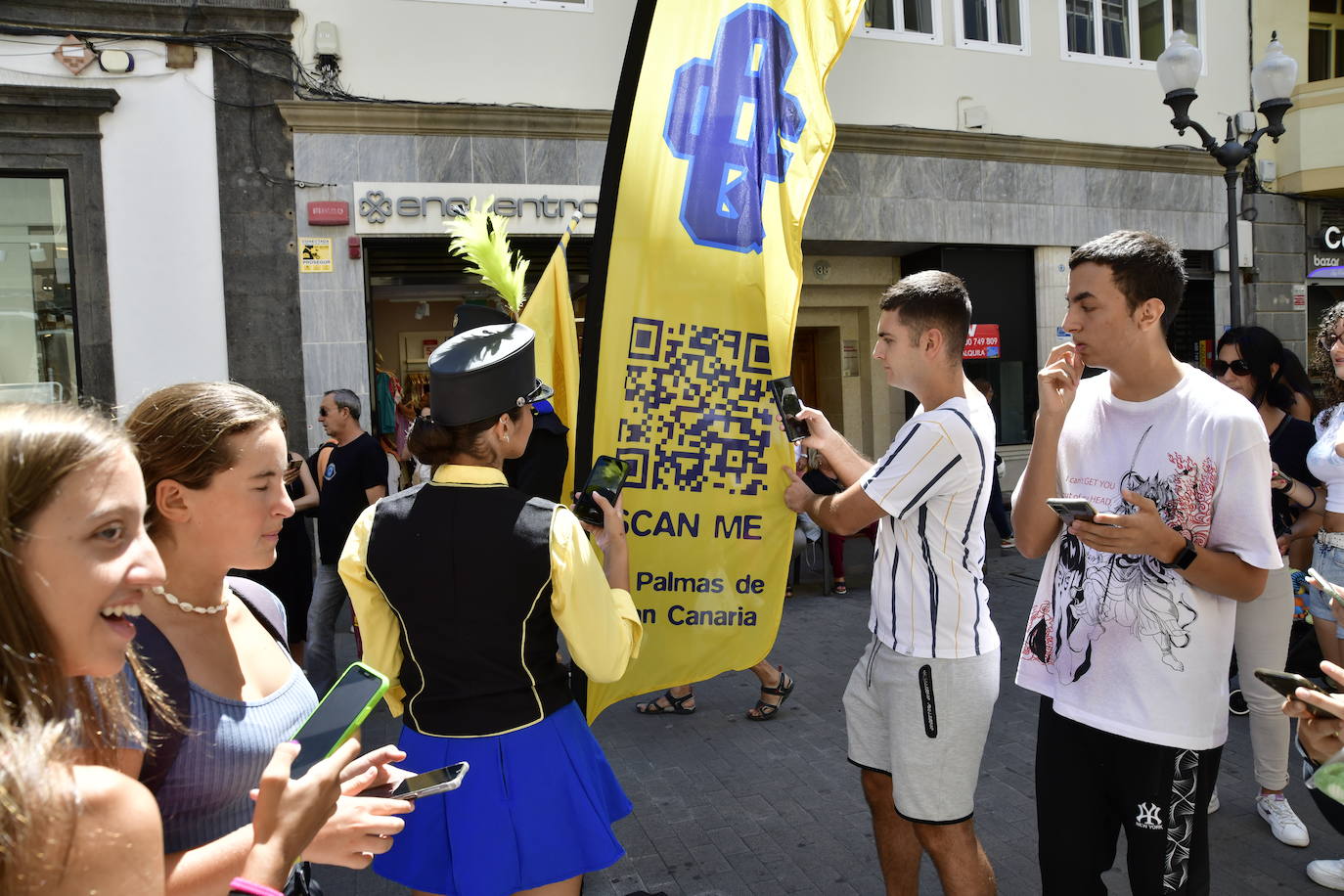 Locura por conseguir entrada a un euro para ver a Quevedo
