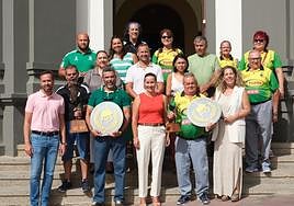 El Cabildo, con los representantes del Unión Antigua y Maxorata.