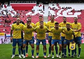 Once titular que presentó la UD en el Red Bull Arena.