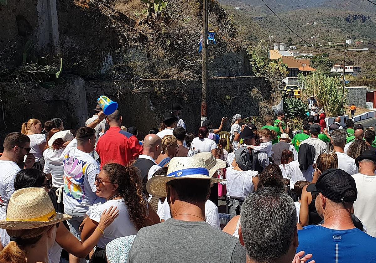 El agua no tiene edad en Lomo Magullo