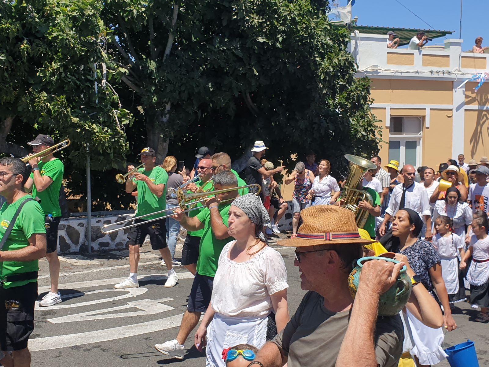 El agua no tiene edad en Lomo Magullo