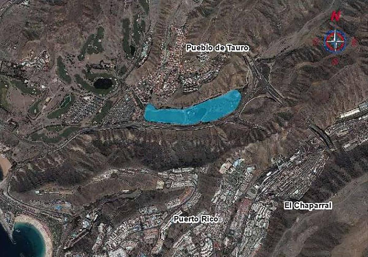 La mancha azul es el campo de golf de Tauro y la segunda opción mejor valorada.