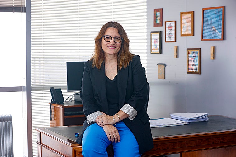 Candelaria Delgado, en su despacho de la sede de la Consejería en la capital grancanaria