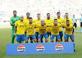 Alineación que presentó la UD el pasado sábado en el estreno de la temporada.