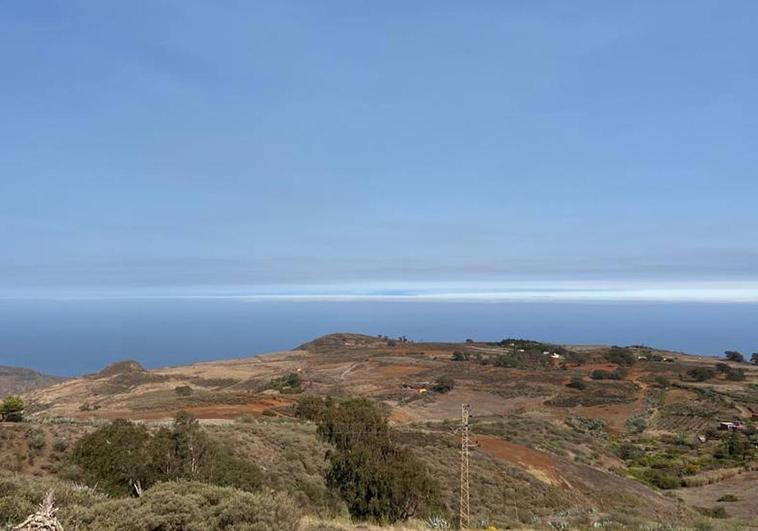 Calor y vientos fuertes este viernes en Canarias