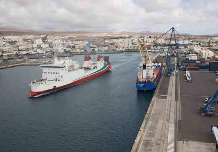 Más viajeros y mercancías en el muelle capitalino en 2023