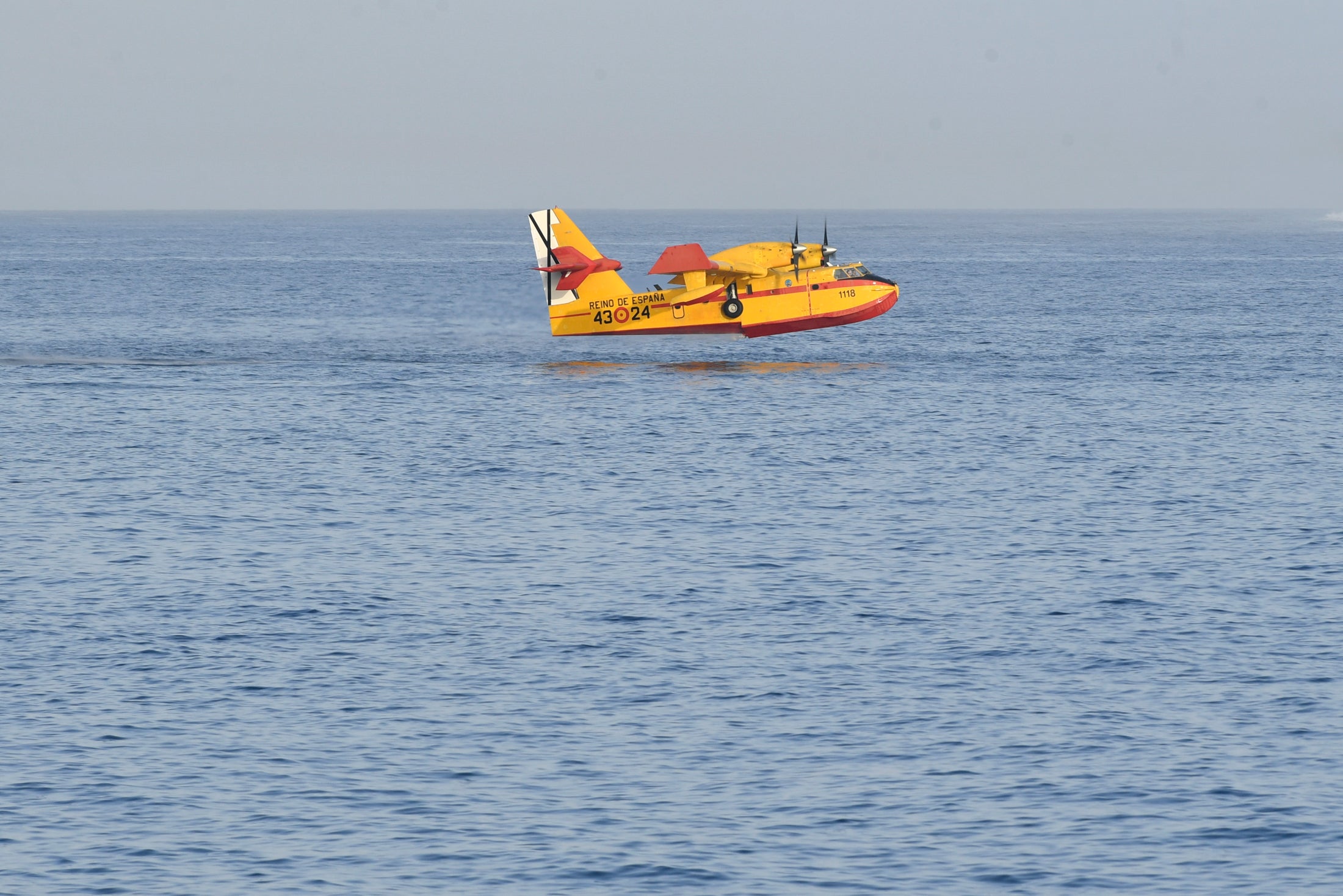 Hidroaviones: La estela de la esperanza sobre Tenerife