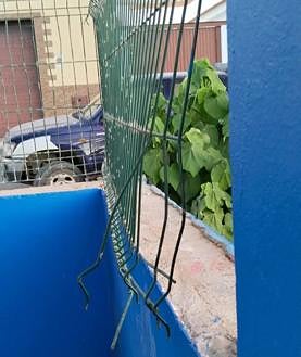 Imagen secundaria 2 - Algunos de los desperfectos de la Piscina Municipal de Aldea Blanca. 