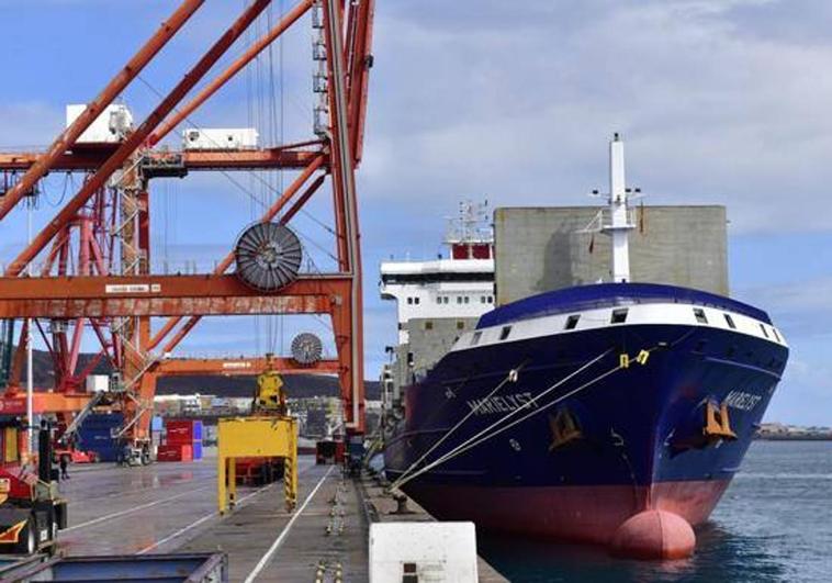 Liberan, tras mes y medio, al patrón de barco con base en Canarias retenido en Mauritania