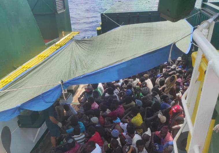 La devolución de los 168 migrantes a Senegal es «contraria al derecho internacional»