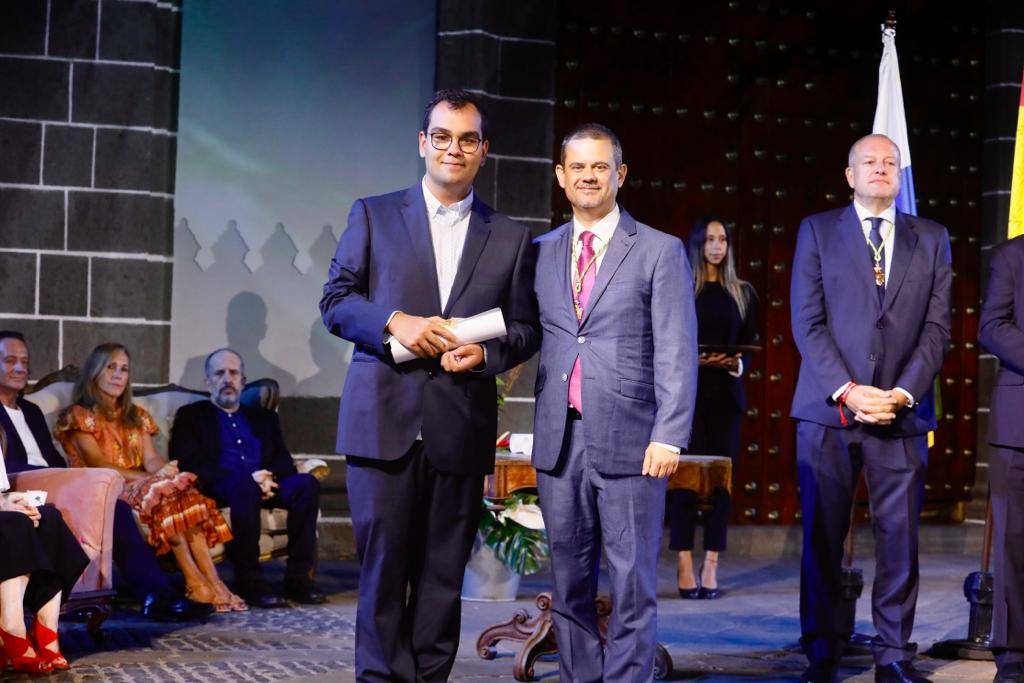 Noche de &#039;honores&#039; en Teror