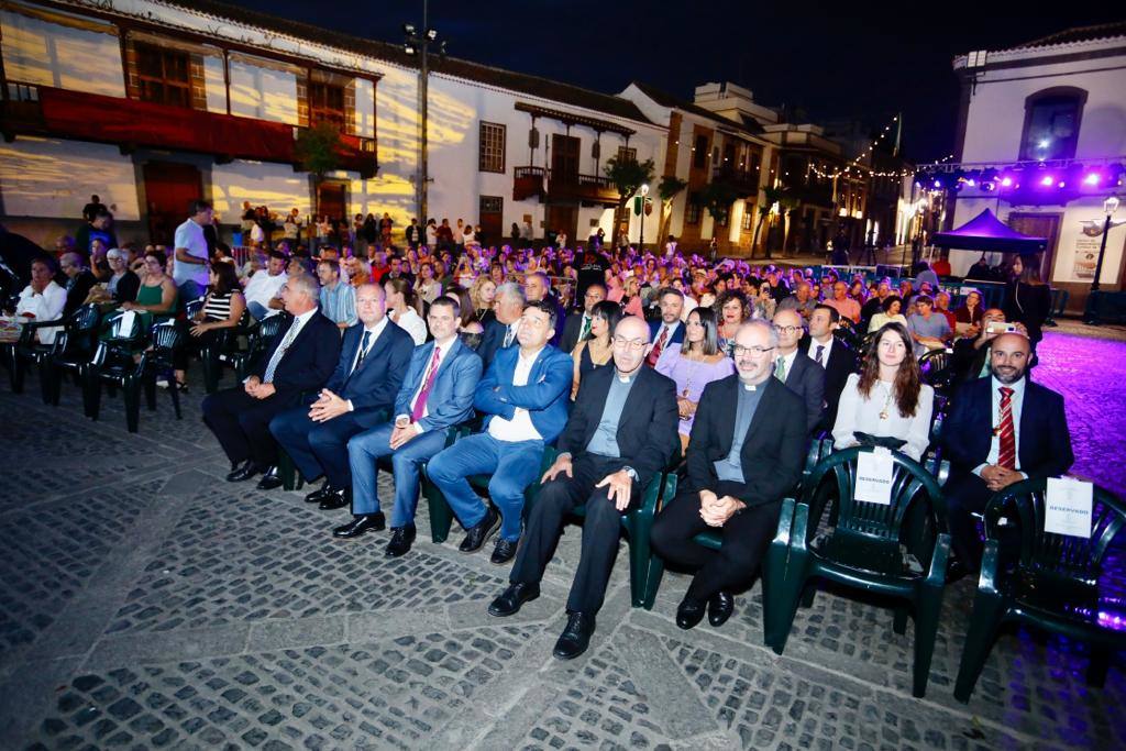 Noche de &#039;honores&#039; en Teror