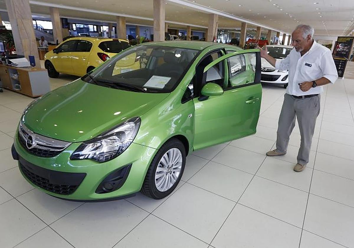 Imagen de archivo de un concesionario en Playa Honda.