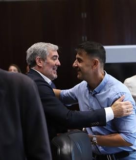 Imagen secundaria 2 - Imágenes de la primera reunión de la legislatura del Consejo Asesor del Presidente.