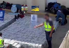 Nuevo golpe al tráfico de drogas: intervienen 2.700 kilos de cocaína cerca de Canarias