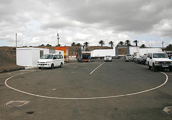 La parcela del Palacio de Congresos está junto al Cabildo, en el marco del recinto ferial.