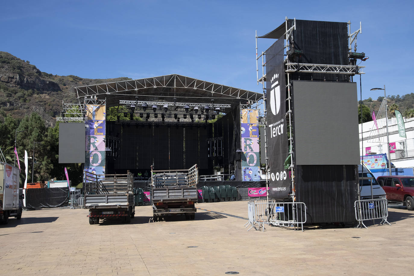 Teror empieza a coger color y ambiente antes de los platos fuertes del Pino