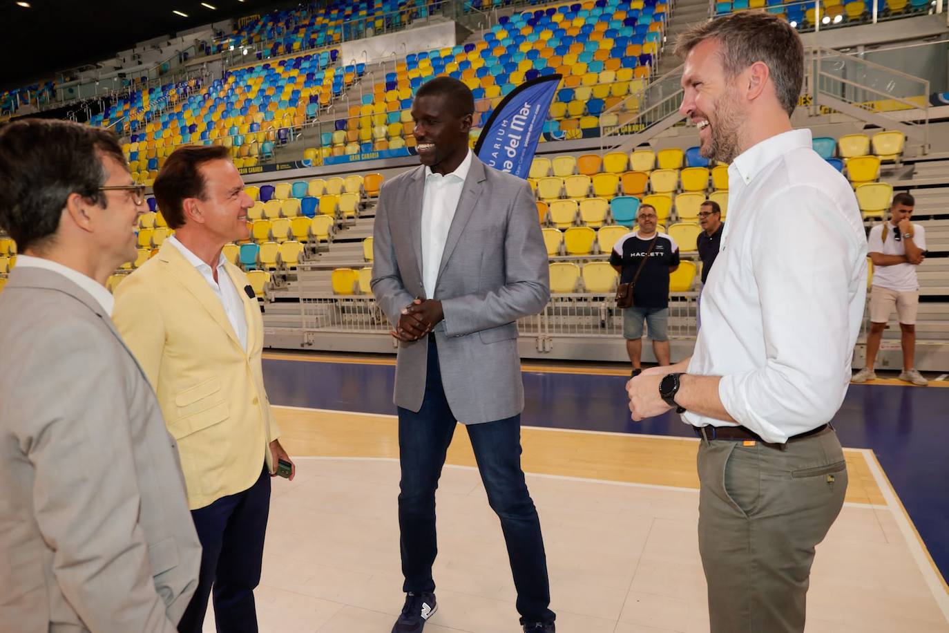 El Granca y Loro Parque renuevan su acuerdo