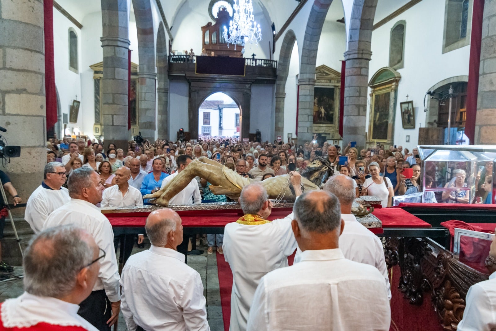 La Bajada del Santísimo Cristo de Telde, en imágenes