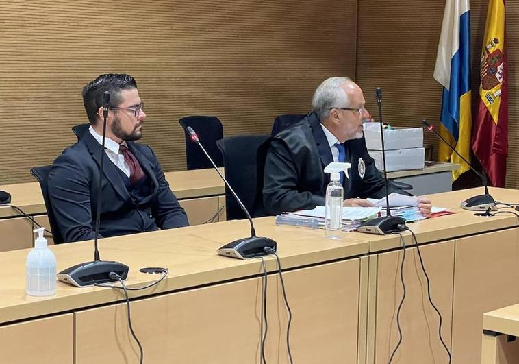 «Le dije varias veces que tenía 14 años»
