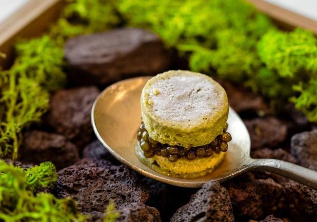 Molusco con caviar de Mantúa