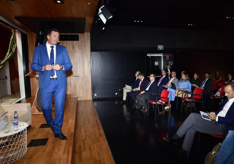 Jornada 'Retos y oportunidades de usar Inteligencia Artificial en la empresa'
