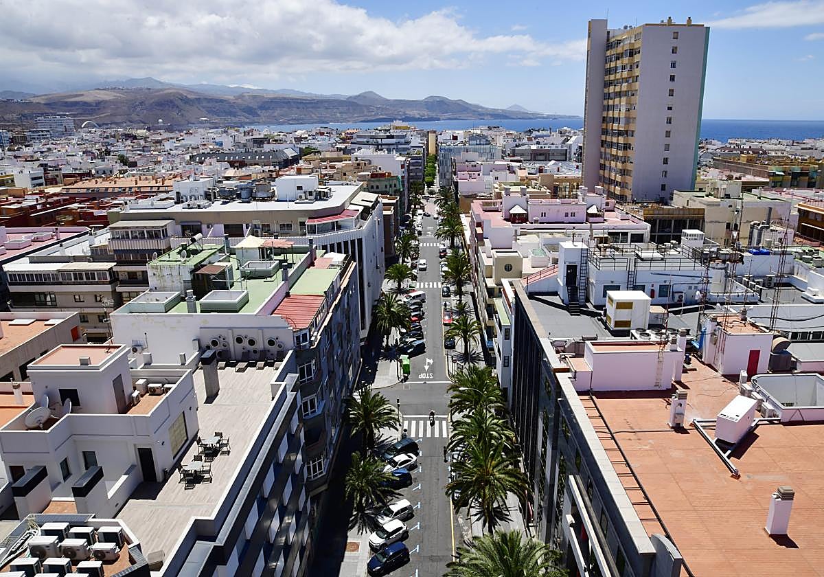 Sigue incrementándose el precio del alquiler en Canarias. En la imagen, panorámica de viviendas en la capital grancanaria.