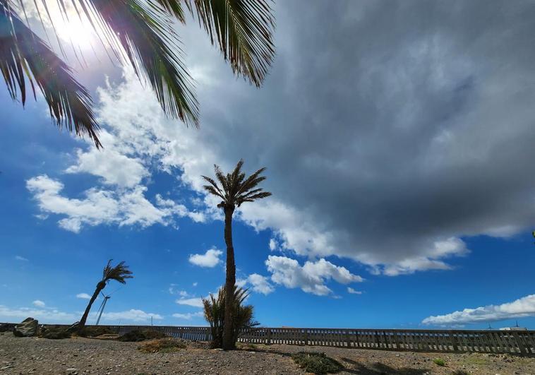 Los cielos nubosos predominarán este domingo en Canarias