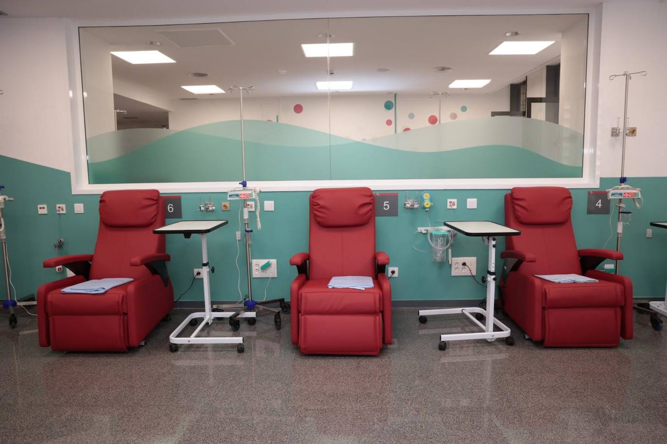 El Dr. Negrín pone en marcha un hospital de día de hematología