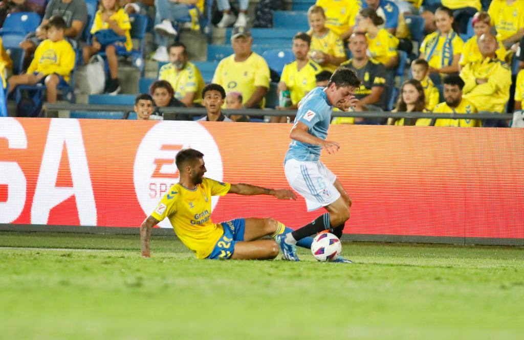 Pejiño, ante el Celta.