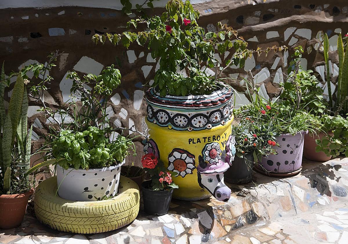 Imagen principal - Bienvenido a la ciudad que cabe en una calle de Valle de los Nueve