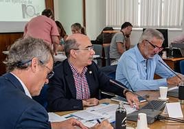 Un momento del consejo de Gobierno de la ULPGC celebrado ayer.