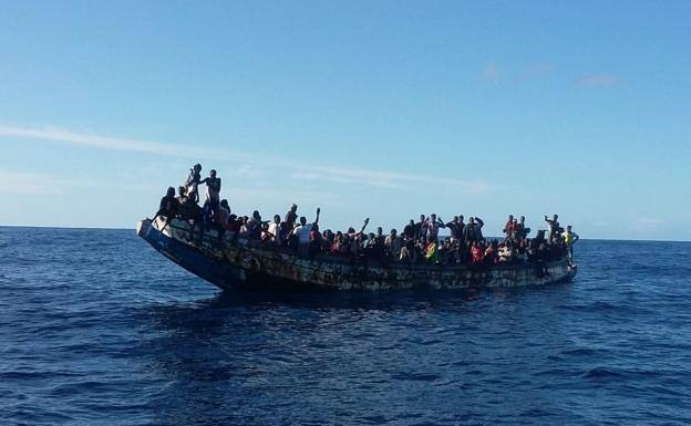 El SUP pide refuerzos para la crisis migratoria que está soportando El Hierro