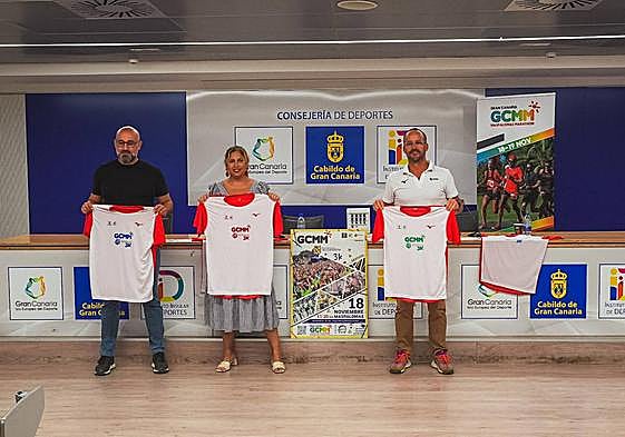 Aridany Romero, Isabel Mena y Daniel González ofrecieron los detalles de la prueba.