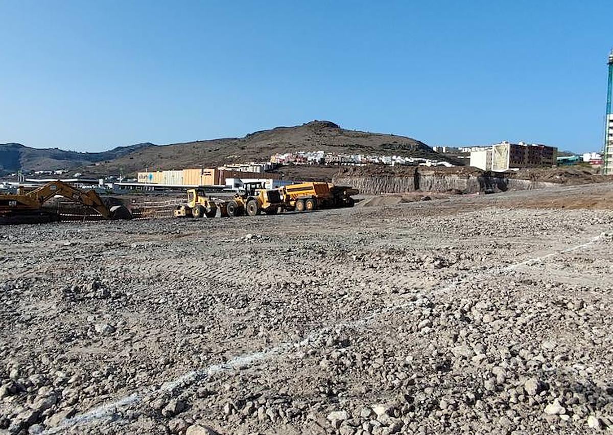 Imagen secundaria 1 - Las viviendas están ubicadas frente al centro comercial Alisios. 