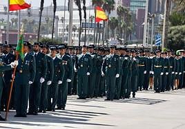 Desfile de la Guardia Civil en la capital grancanaria.