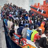 Más de 900 migrantes rescatados en aguas canarias en las últimas horas