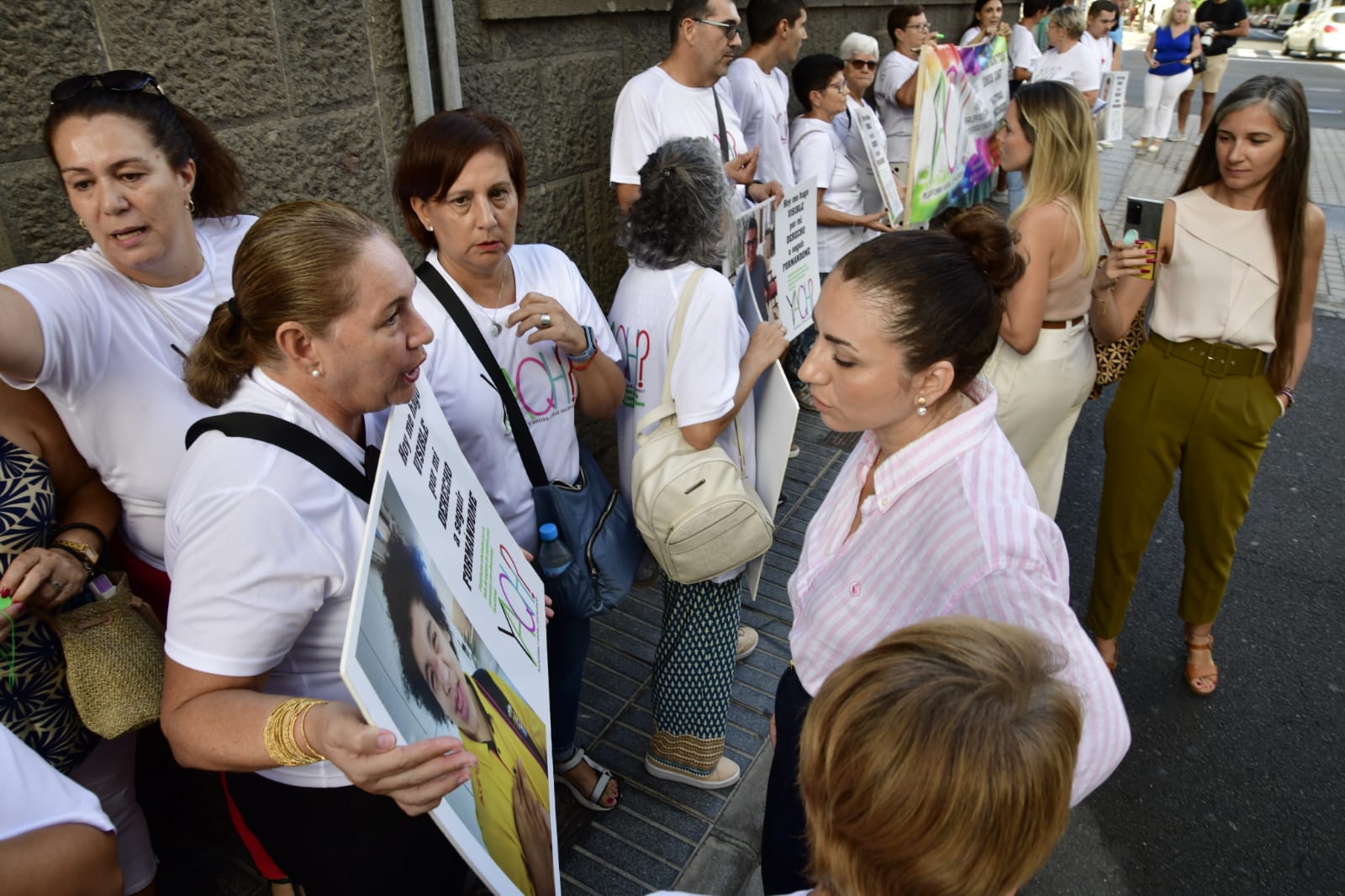 Concentración de la plataforma &#039;Y ahora, ¿qué hacemos?&#039;