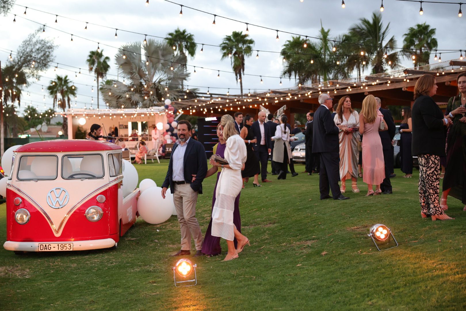 Luz, elegancia y color en la gran fiesta de VolksWagen