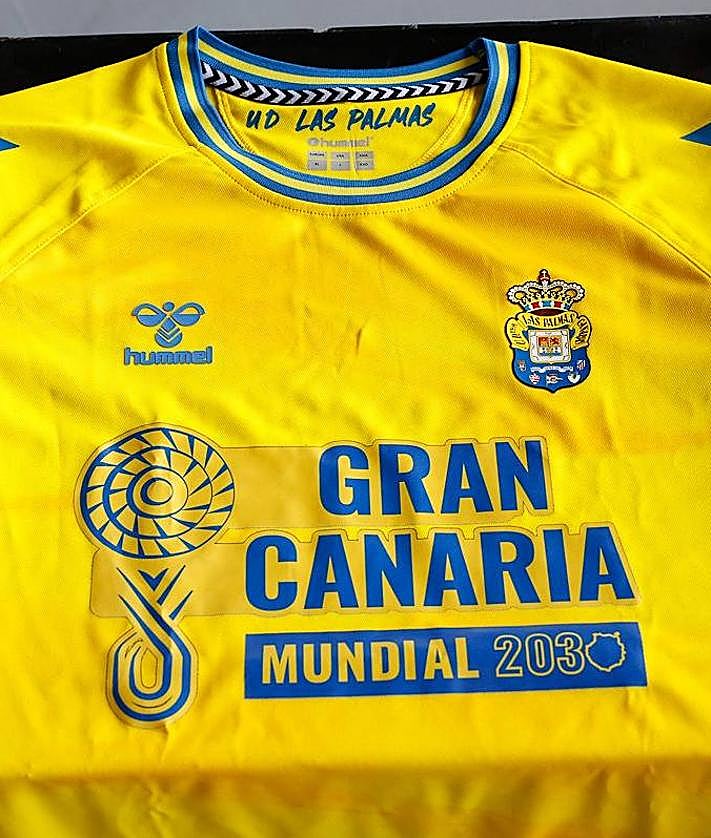 Imagen secundaria 2 - Diferentes momentos de la presentación de la marca corporativa.