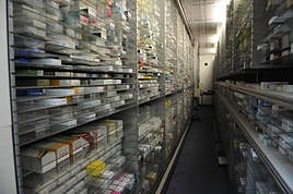 Trastienda de una farmacia de la capital grancanaria.