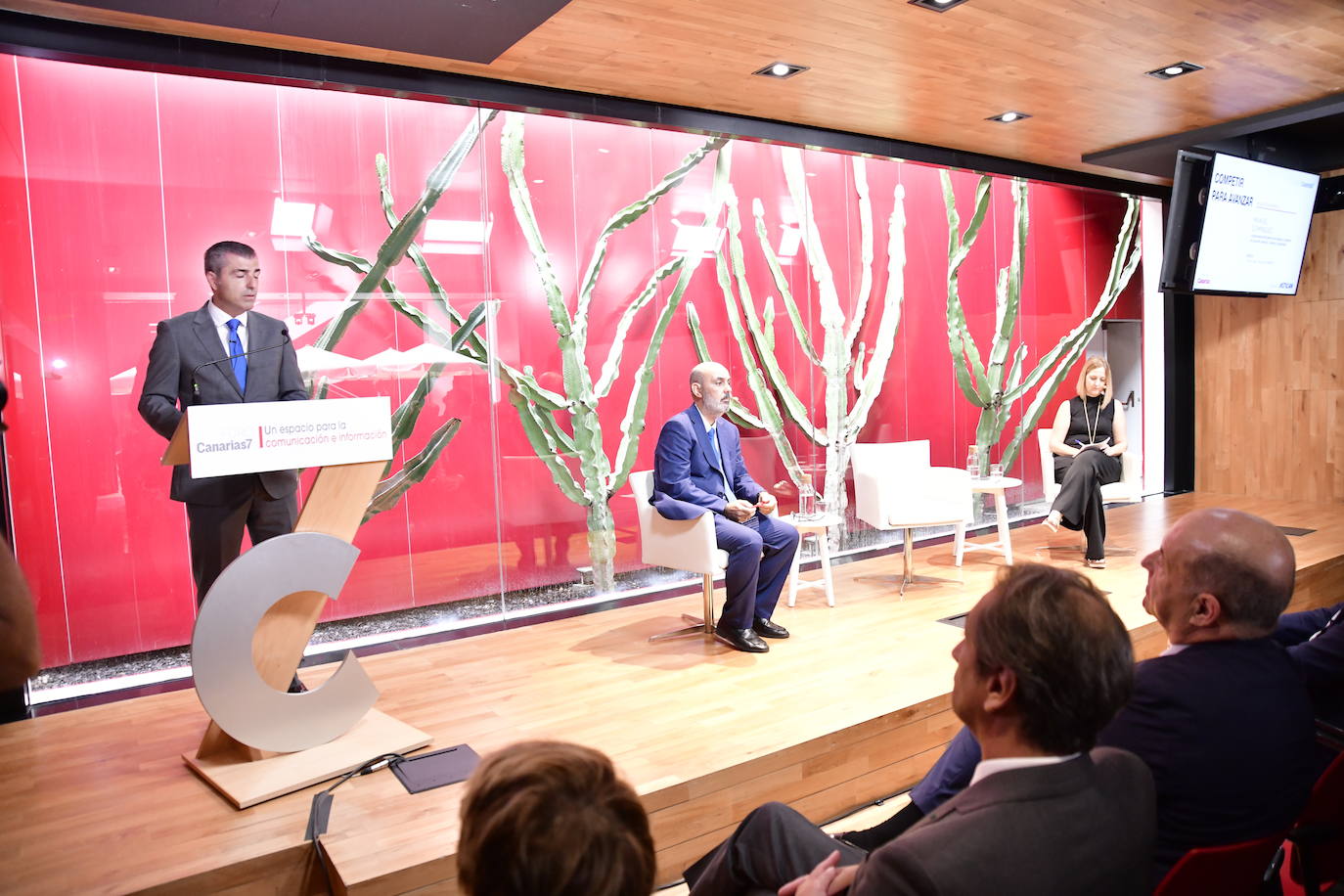 Foro CANARIAS7 &#039;Competir para avanzar&#039;